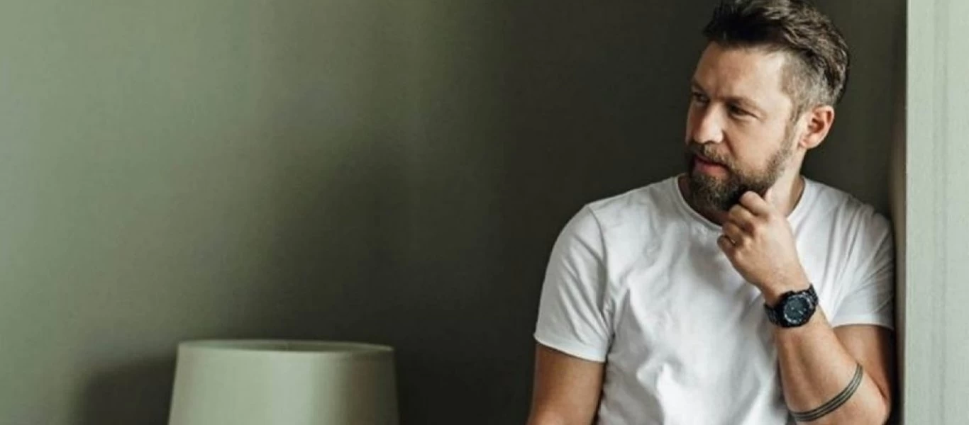 Γιάννης Βαρδής: «Ραγίζει» καρδιές το μήνυμα του για τα πέντε χρόνια από τον θάνατο του πατέρα του (φωτο)